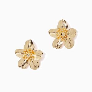 NEW Lilly Pulitzer Orchid Oversized Earrings in Gold